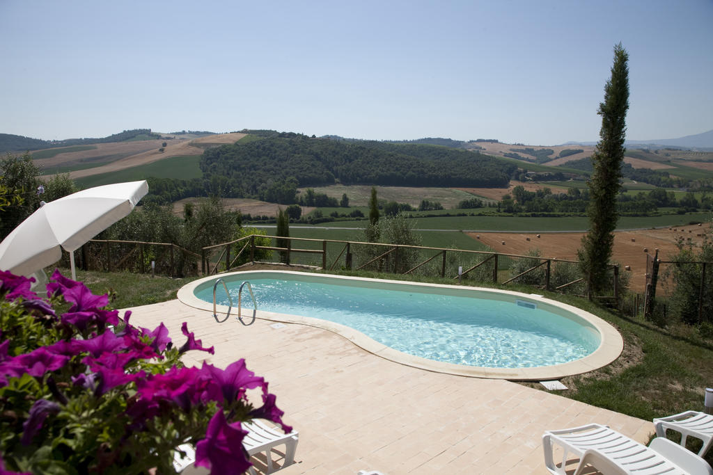 Agriturismo Podere Olivello In Val D'Orcia Montalcino Eksteriør billede