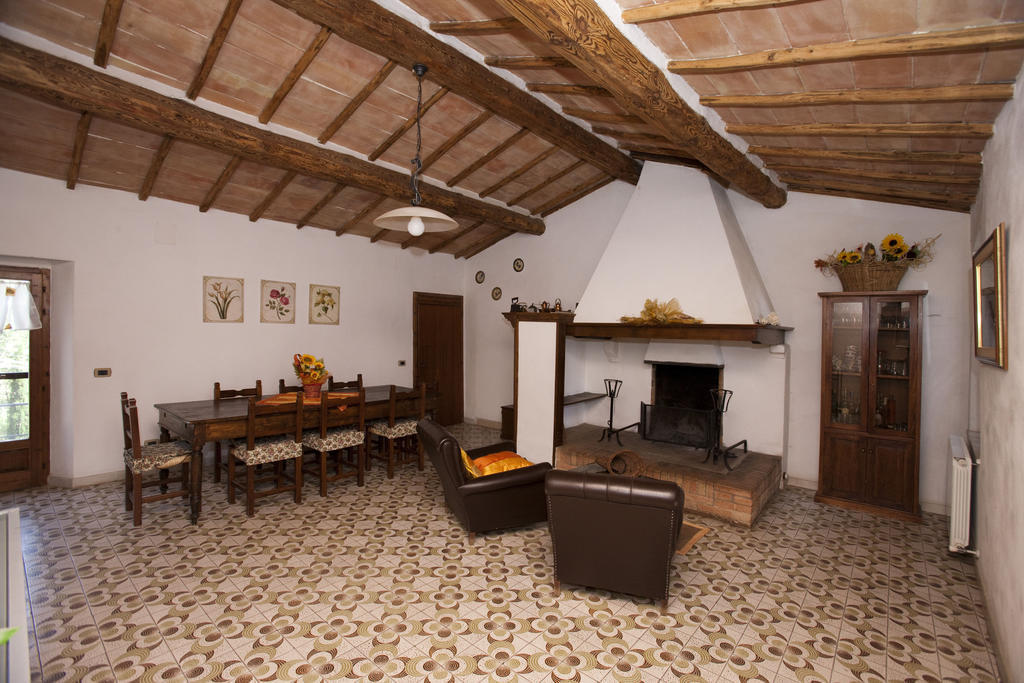 Agriturismo Podere Olivello In Val D'Orcia Montalcino Eksteriør billede